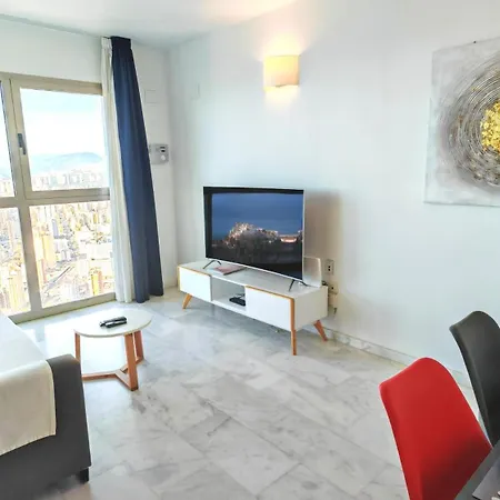 Apartment 36th Floor - Highrise With Private Terrace & Amazing Sea Views *