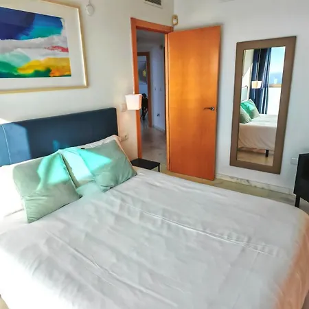 36th Floor - Highrise With Private Terrace & Amazing Sea Views Appartement