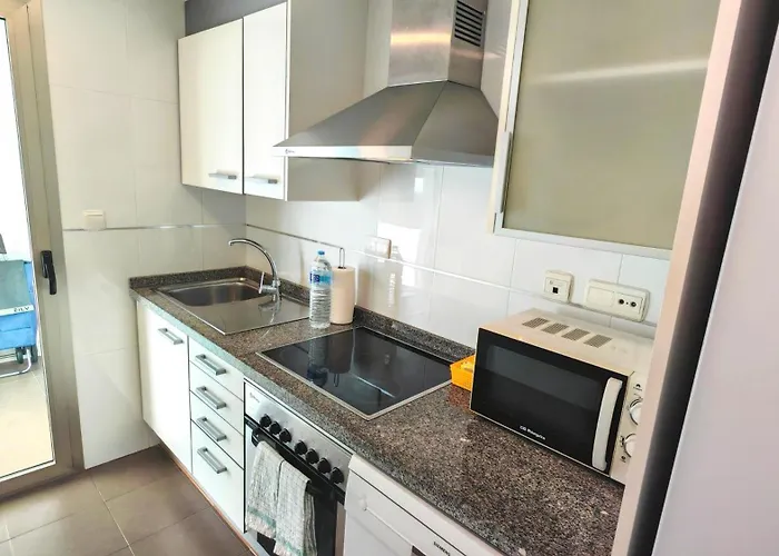 36th Floor - Highrise With Private Terrace & Amazing Sea Views Апартаменты Бенидорм