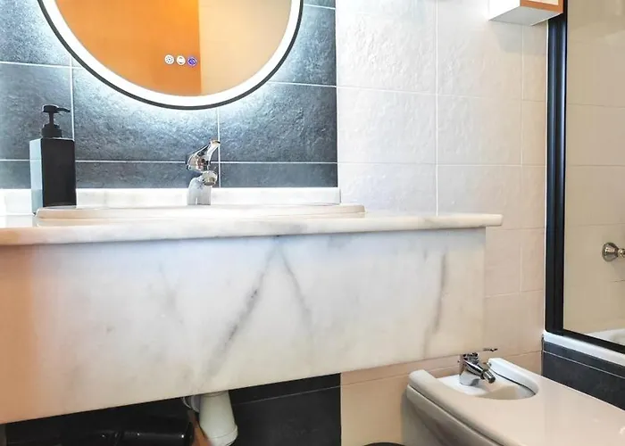 Апартаменты 36th Floor - Highrise With Private Terrace & Amazing Sea Views Бенидорм